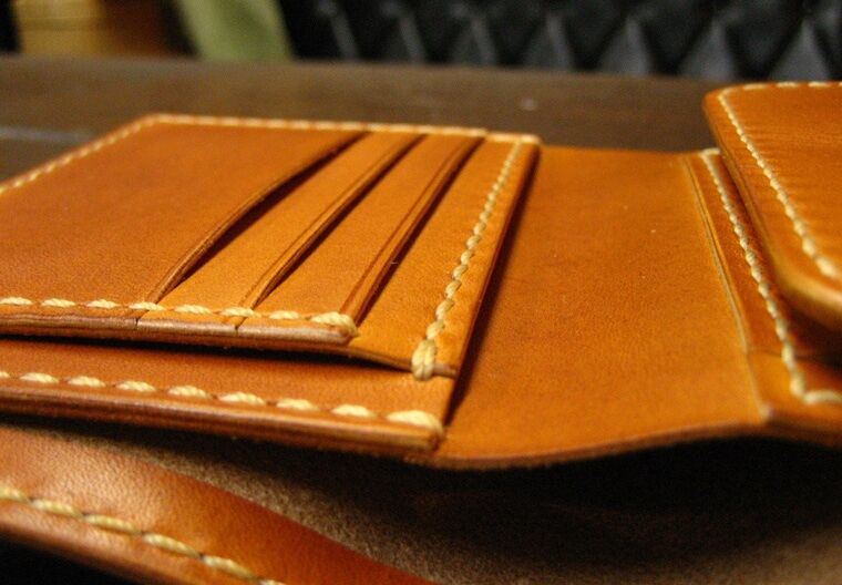 выкройка бумажника из кожи